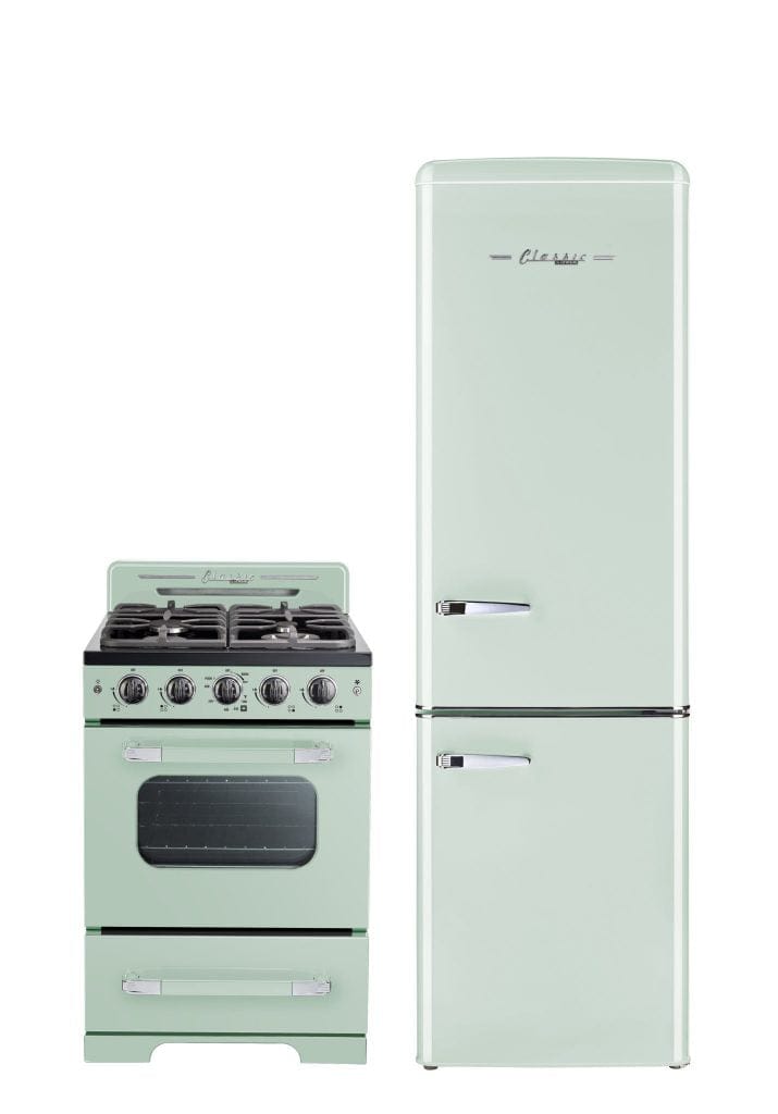 Unique Unique Appliances Unique 9 cu/ft Bottom Mount Retro Refrigerator UGP-275L LG AC (Light Green)