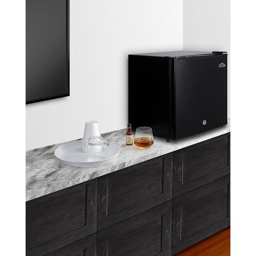 Summit Refrigerators Summit 18" Wide Compact Minibar MB41B