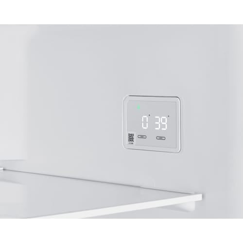 Summit Refrigerators Summit 28" Wide Top Mount Refrigerator-Freezer with Icemaker CTR151WIM