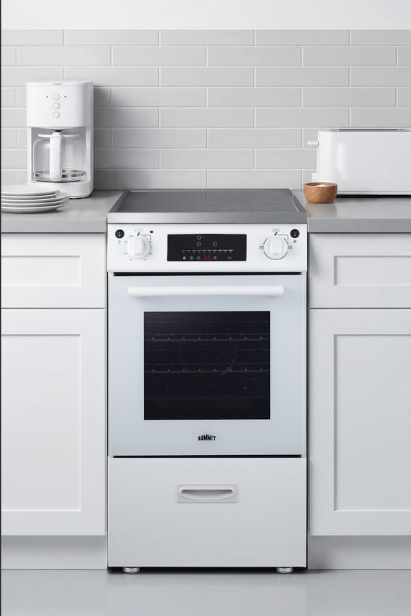 Summit Induction Range Summit REN20W2 20" Wide Induction Range