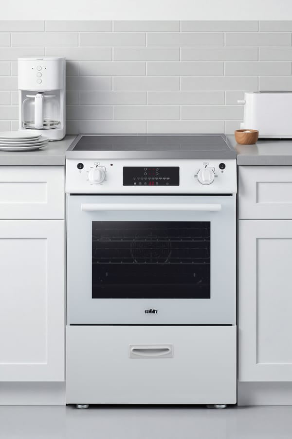 Summit Induction Range Summit REN24W5 24" Wide Induction Range