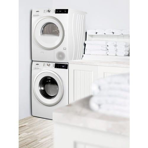 Summit Dryers Summit Washer/Heat Pump Dryer Combination SLS24W3P