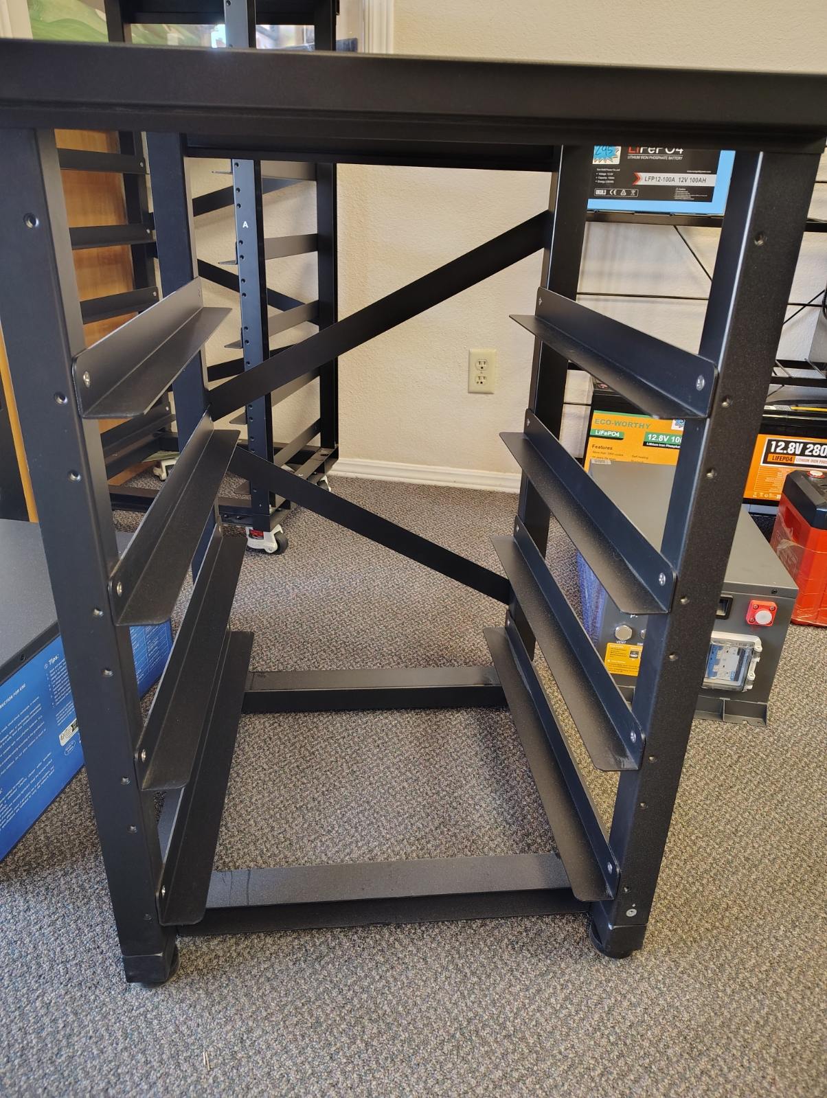 Eco-Worthy Eco-Worthy 4-Layer Battery Rack - In Store Offer Only