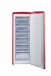 Unique Unique Appliances Unique 6 cu/ft Retro Upright All Freezer UGP-175L R AC (Red)