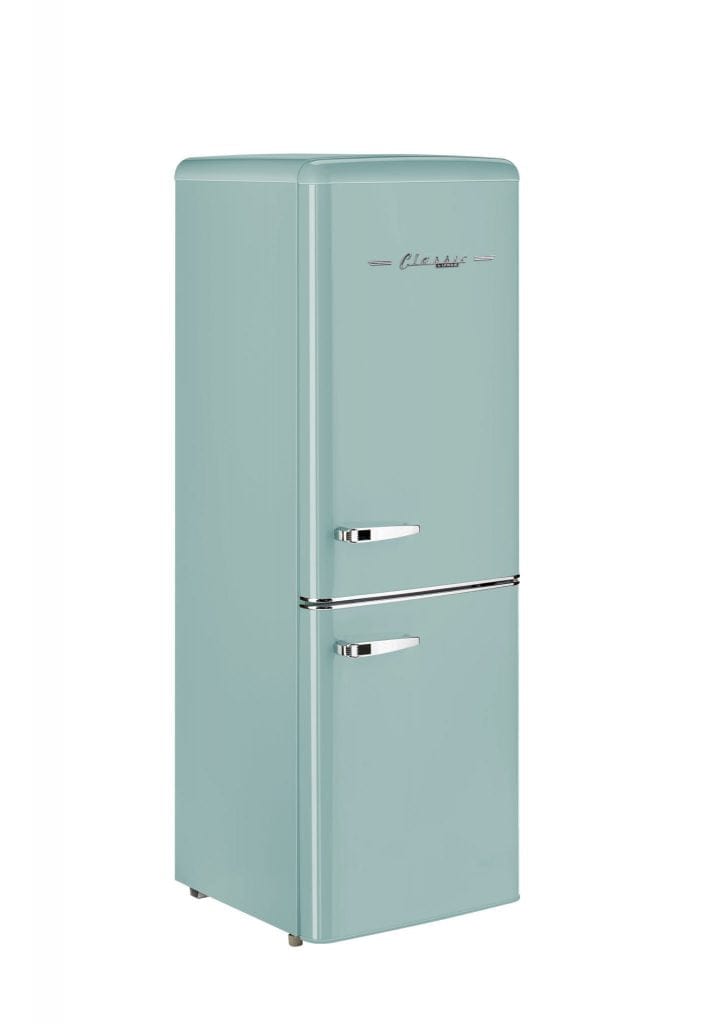 Unique Unique Appliances Unique 7 cu/ft Retro Bottom Mount Refrigerator UGP-215L T AC (Turquoise)