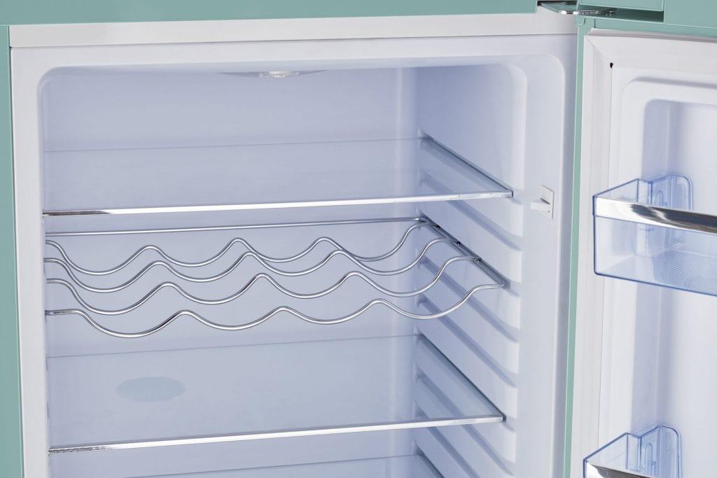 Unique Unique Appliances Unique 9 cu/ft Bottom Mount Retro Refrigerator UGP-275L T AC  (Turquoise)