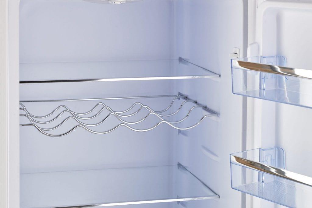 Unique Unique Appliances Unique 9 cu/ft Bottom Mount Retro Refrigerator UGP-275L W AC (White)